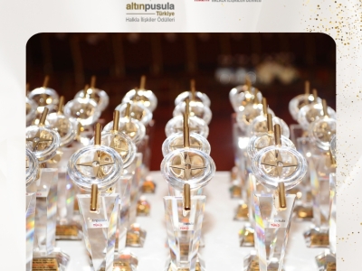 22. ALTIN PUSULA TÜRKİYE HALKLA İLİŞKİLER ÖDÜLLERİ SAHİPLERİNİ BULDU
